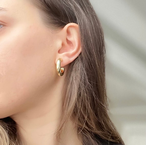 Small Thick Hoops in Gold | MYEL Design