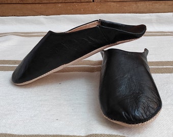 Black Slipper, Womens Moroccan Leather Babouche Slippers,Traditional Moroccan Basic Babouche,Sheepskin Slippers,Babouche