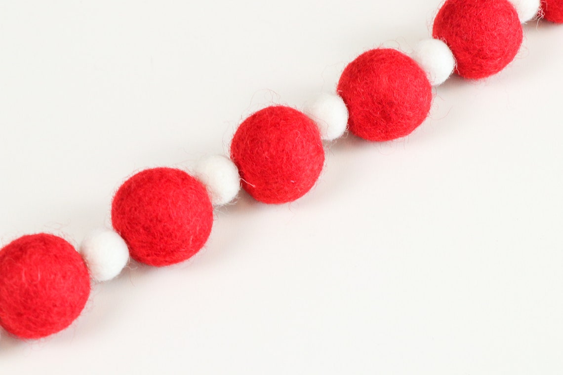 Red and White Felt Ball Garland Christmas Garland Etsy