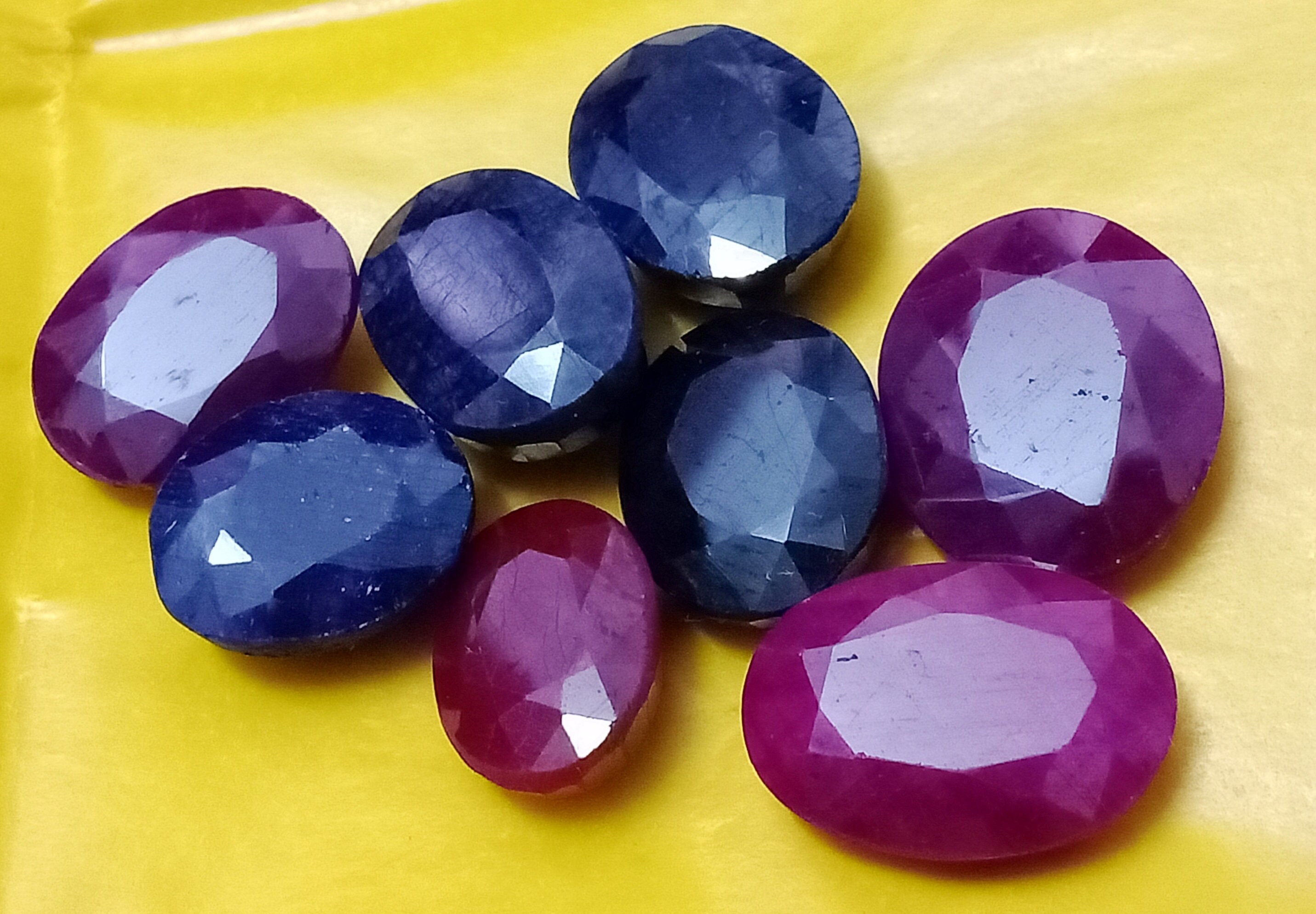 12 Pcs Natural Red Ruby & Blue Sapphire Ring Size Oval Cut Gemstone Lot 200 Cts+ 