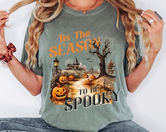 Retro Halloween Comfort Colors shirt, Vintage Halloween Tshirt, Vintage Ghost Halloween t-Shirt, Retro Fall Top, Fall Shirt Halloween Party