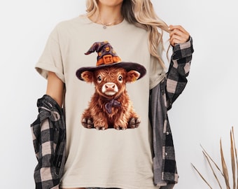 Halloween Witch Highland Cow T-Shirt, Fall Women's Shirt