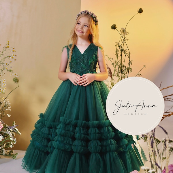 Green Flower Girl Dress, sage green flower girl dress, Flowergirl dress, Junior bridesmaid dress, Tutu dress, Lace flower girl dress,