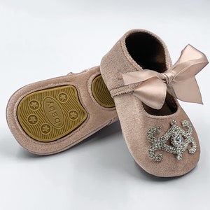 Blush baby shoes girl