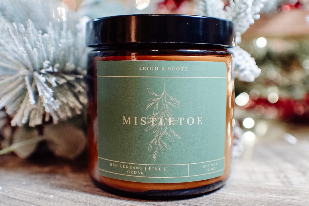 Mistletoe & Holly Shimmer Candle - Two Sizes