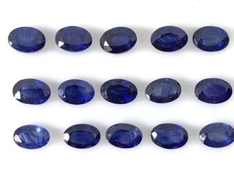Blå safir oval formslipad fasetterad, blå safirglasfylld ädelsten för smyckestillverkning storlek 4x3 till 10 x 8 MM