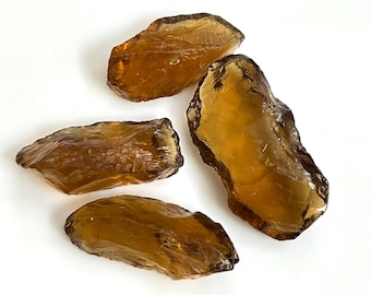 4 Pcs Natural Honey Quartz Rough Crystal Gemstones, healing Raw stone Jewelry Making, 87 Carat July Birthstone 25MM To 30MM