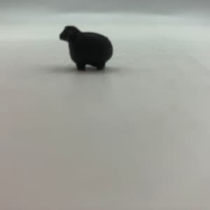 Hand-Painted Resin Black Sheep Miniature: Farm Animal Figurine (1.2cm)