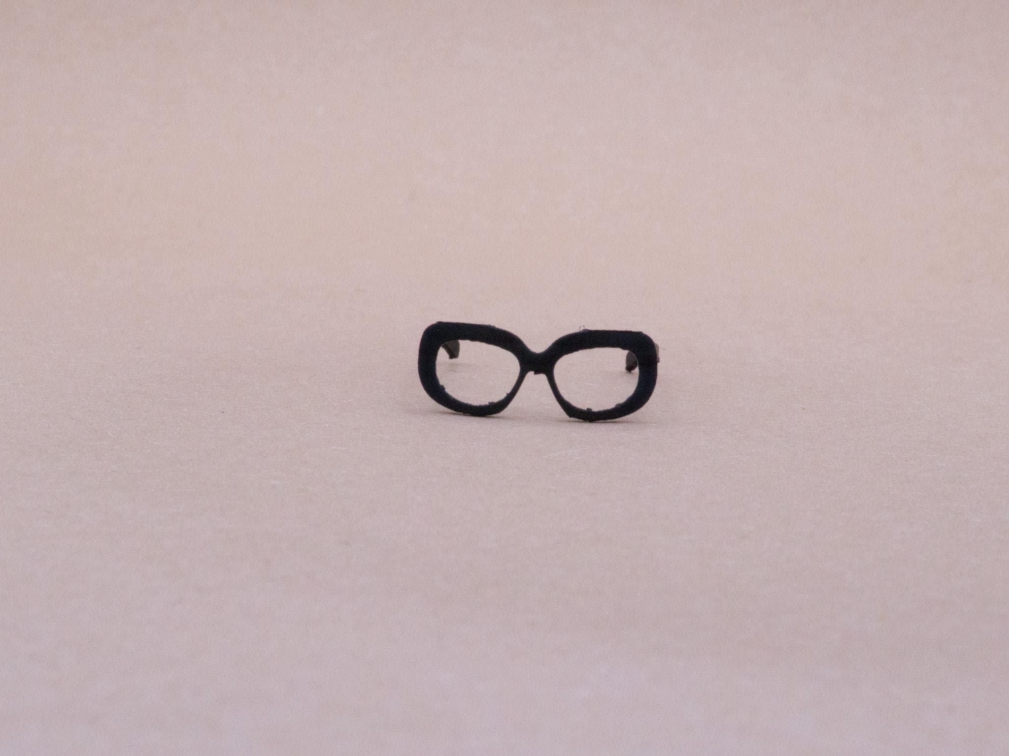 Miniature fashion glasses, eyewear dollhouse