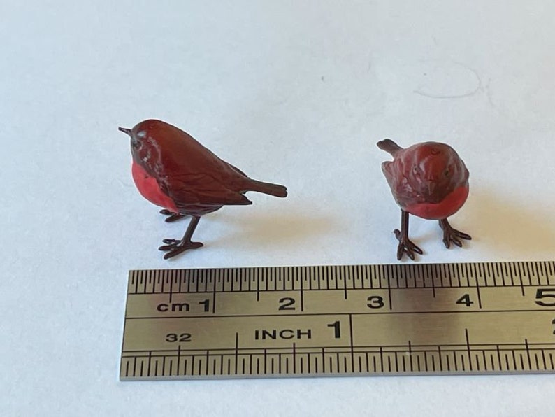 Little miniature Robin Redbreast image 4