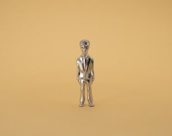 Alien in a suit Miniature, Dollhouse Decor, Diorama Accessory, Collectible Display, Alien Man, Space Man, Silver Sci-fi Figure