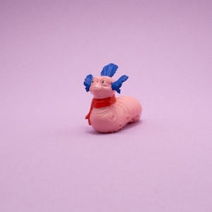 Sci-fi magical worm figurine, fantasy worm ornament, sci-fi gift, magical creature decor, small collectible, mythical worm, fantasy gift
