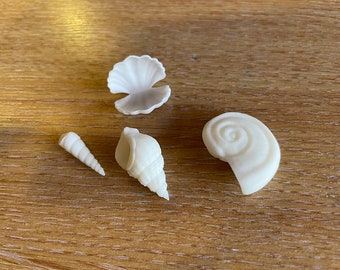 Miniature shells