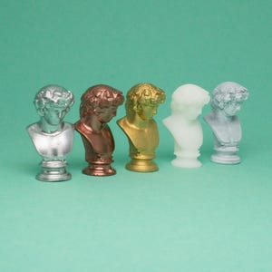Little 2cm high male bust, Interior decor, Dollhouse, Male statue