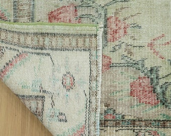 Aesthetic Rug, Turkish Rug, Oriental Rug, Farmhouse Rug, Vintage Area Rug, Floor Rug, Antique Rug, Traditional Rug, 5.7 x 8.4 feet GR 2656
