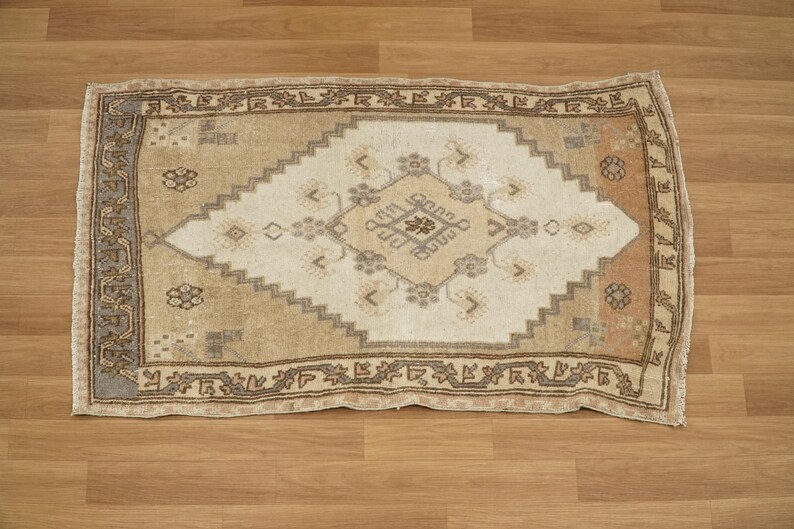 Decorative Kilim Rug, Earth Tone Rug, Vintage Rug, Living Room Rug, Elegant rug, Soft Pile Rug, Rugs For Living Room, 3x4.8 Ft, GR 4343
