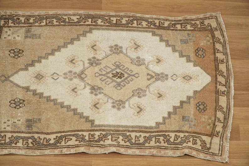 Decorative Kilim Rug, Earth Tone Rug, Vintage Rug, Living Room Rug, Elegant rug, Soft Pile Rug, Rugs For Living Room, 3x4.8 Ft, GR 4343