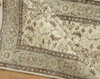 Boho Area Rug, Floral Rug, Living Room Rug, Bedroom Rug, Handmade Rug, Turkish Wool Rug, Vintage Oushak Rug, Used Rug, 4.9 x 9 feet, GR 111