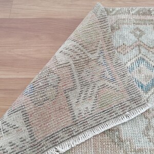 Turkish vintage rug, small oushak rug, sun faded rug, rustic rug, nomadic rug, layering rug, rugs for kitchen, 1.5x3.1 ft, GR 3783