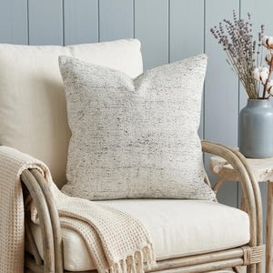 Cream Textured Kilim Cushion 16x16 | Vintage Neutral Sofa Sham | GR147