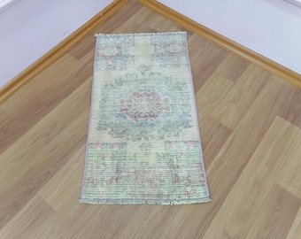 Antique Turkish Rug, Nook Rug, Traditional Rug, Illustrated Rug, Sitting Room Rug, Fancy Rug, Vintage Rug, Used Rug, 1.3x2.4 Ft, GR 2149