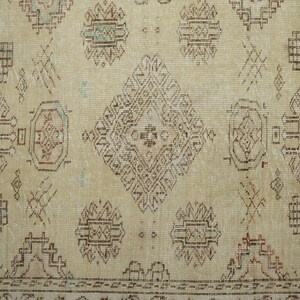 Geometric Design Rug, Vintage Rug, Oushak Rug, Hand Knotted Rug, Faded Rug, Turkish Rug, Pasoral Show Room Carpet, 5.3 x 8.8 feet, GR 2476 image 5