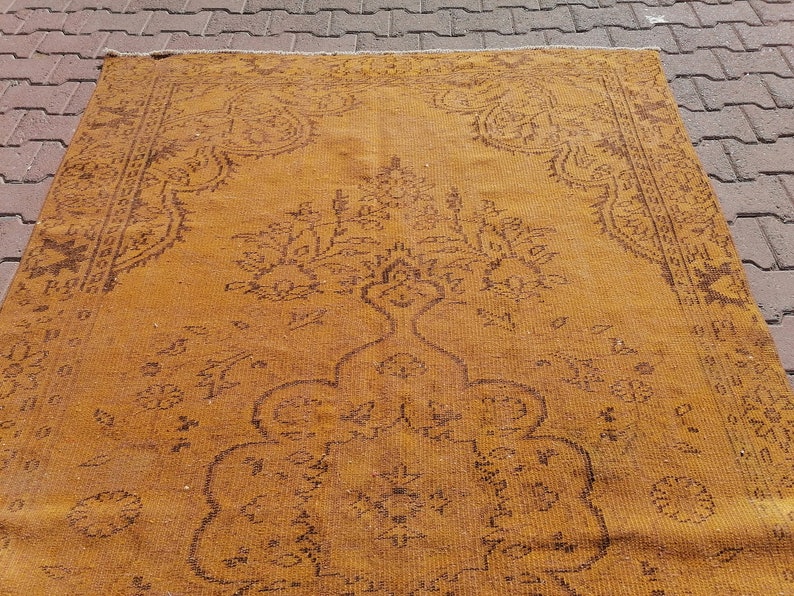 Orange Turkish Rug, Low Pile Rug, Entry Rug, Floral Rug, Overdyed Rug, Boho Decor Rug, Vintage Rug, Hall Rug, Salon Rug, 5.5x9.1 ft GR 3181 image 6