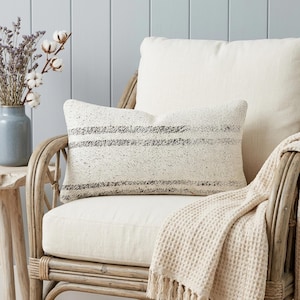 Speckled Ivory Kilim Lumbar 8x16 | Modern Farmhouse Cushion Case