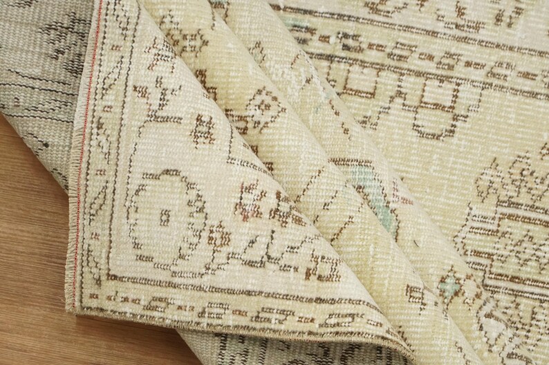 Geometric Design Rug, Vintage Rug, Oushak Rug, Hand Knotted Rug, Faded Rug, Turkish Rug, Pasoral Show Room Carpet, 5.3 x 8.8 feet, GR 2476 image 9
