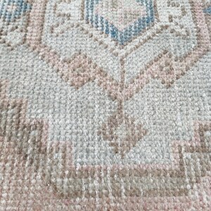 Turkish vintage rug, small oushak rug, sun faded rug, rustic rug, nomadic rug, layering rug, rugs for kitchen, 1.5x3.1 ft, GR 3783