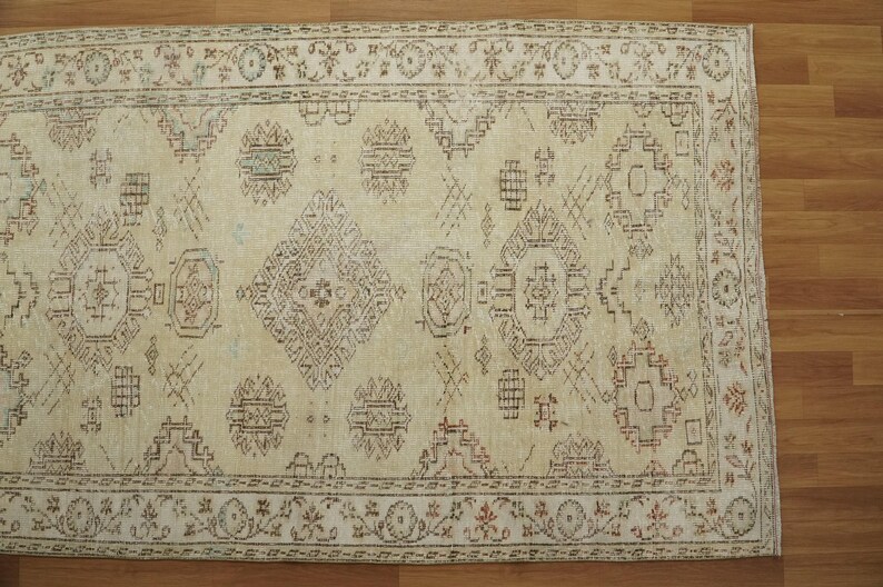 Geometric Design Rug, Vintage Rug, Oushak Rug, Hand Knotted Rug, Faded Rug, Turkish Rug, Pasoral Show Room Carpet, 5.3 x 8.8 feet, GR 2476 image 3
