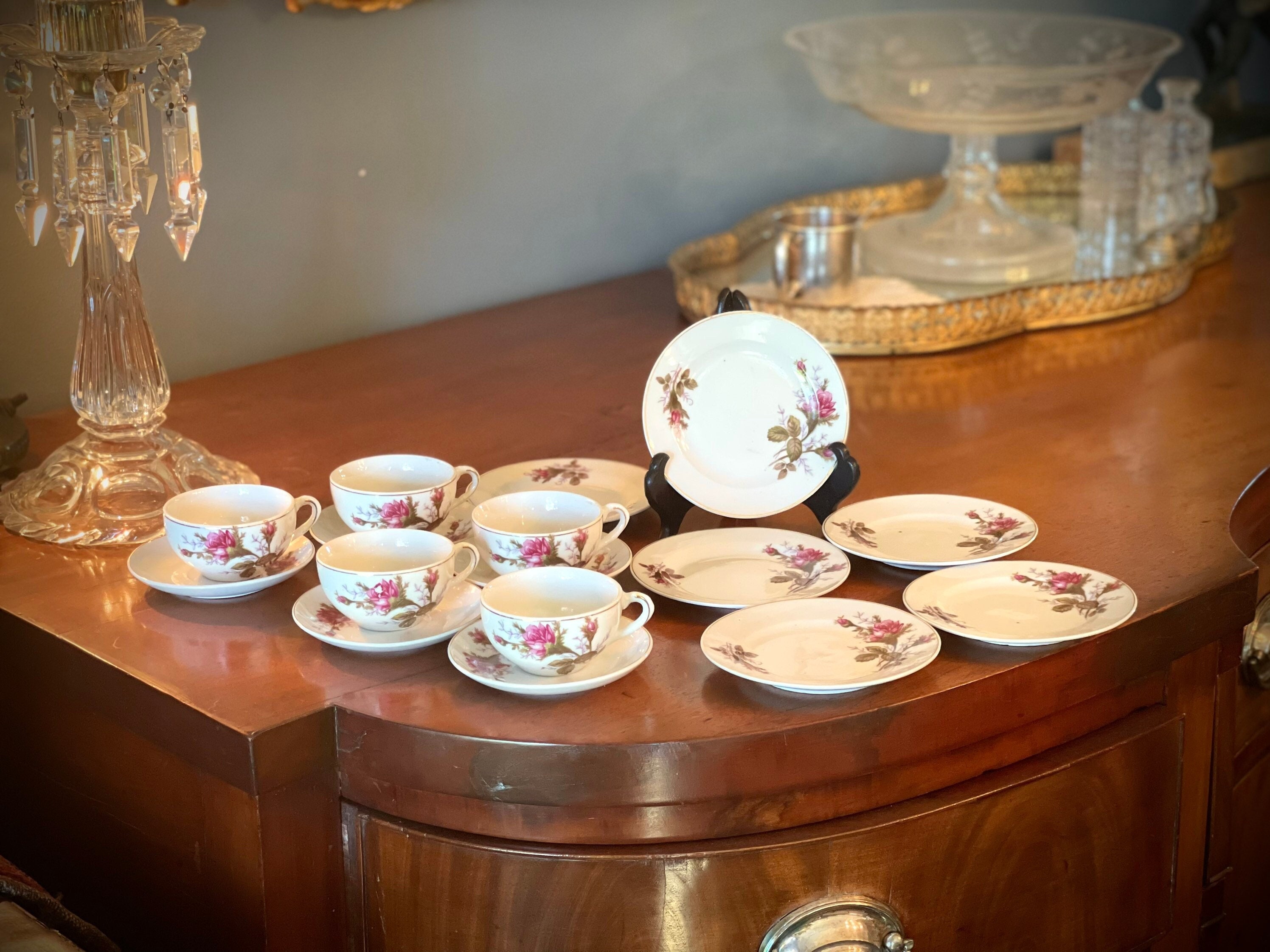 ストレンジラブ　アンティーク調 置物 3点セット ローズモチーフ Vintage Grantcrest Royal Rose Tea Set: Child's or Doll China