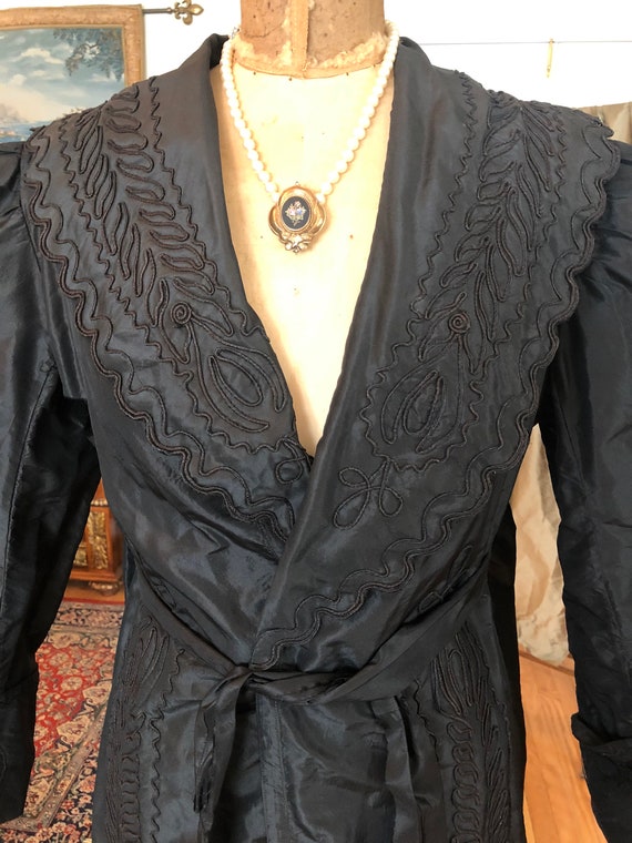 1870s Victorian Black Taffeta Coat, embroidered a… - image 2