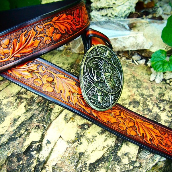 Oak belt, hunter belt, forest belt, oak leaf leather belt
