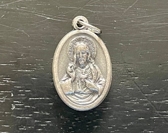 Vintage Sacred Heart Jesus Medal: Virgin of Carmel Reverse
