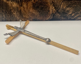 Vintage Gold Tone Jesus Cross - Religious Wall Hanging