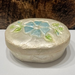 Vintage Oval Trinket Box, Paper Mache Trinket Box, White, Blue and Green Floral Trinket Box, Vintage Keepsake Box, Vintage Trinket Box
