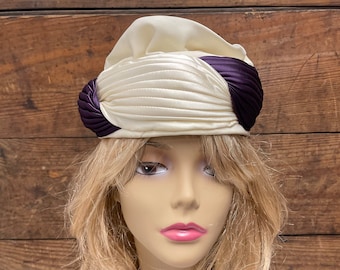 Vintage K&S Holland Satin Hat, Made Especially for KS, Made in England, Off-White and Purple Hat, Satin Scalloped Hat, Purple White Twist
