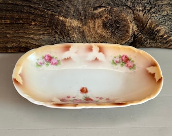 Vintage Floral Porcelain Vanity Dish: Oval Nut Bowl