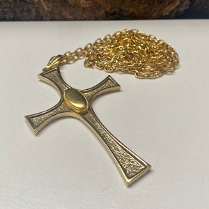 Vintage Shiny Gold Tone Crucifix on Chain, Gold with Pendant, Vintage Religious, Gold Cross Necklace, Religious Gift, Gold Metal Chain
