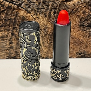 Vintage Dura-Gloss Lippenstift, geätzte Blumen, Hellrosa Lippenstift, Gold und Schwarz Kunststoff Lippenstift, Vintage Lippenstift, Vintage Vanity Decor