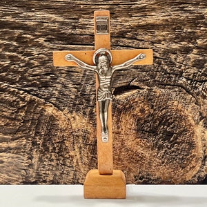 Vintage Wooden Crucifix with Brass Metal Jesus, Old Pectoral Crucifix, Catholic Crucifix, Clergy Crucifix, Small Wooden Cross, Vintage Decor