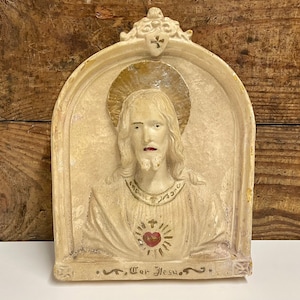 Vintage Sacred Heart Jesus Shrine Chalkware Plaque, Cor Jesv Plaque, Gold & Red Chalkware, Vintage Jesus Religious, Religious Wall Decor