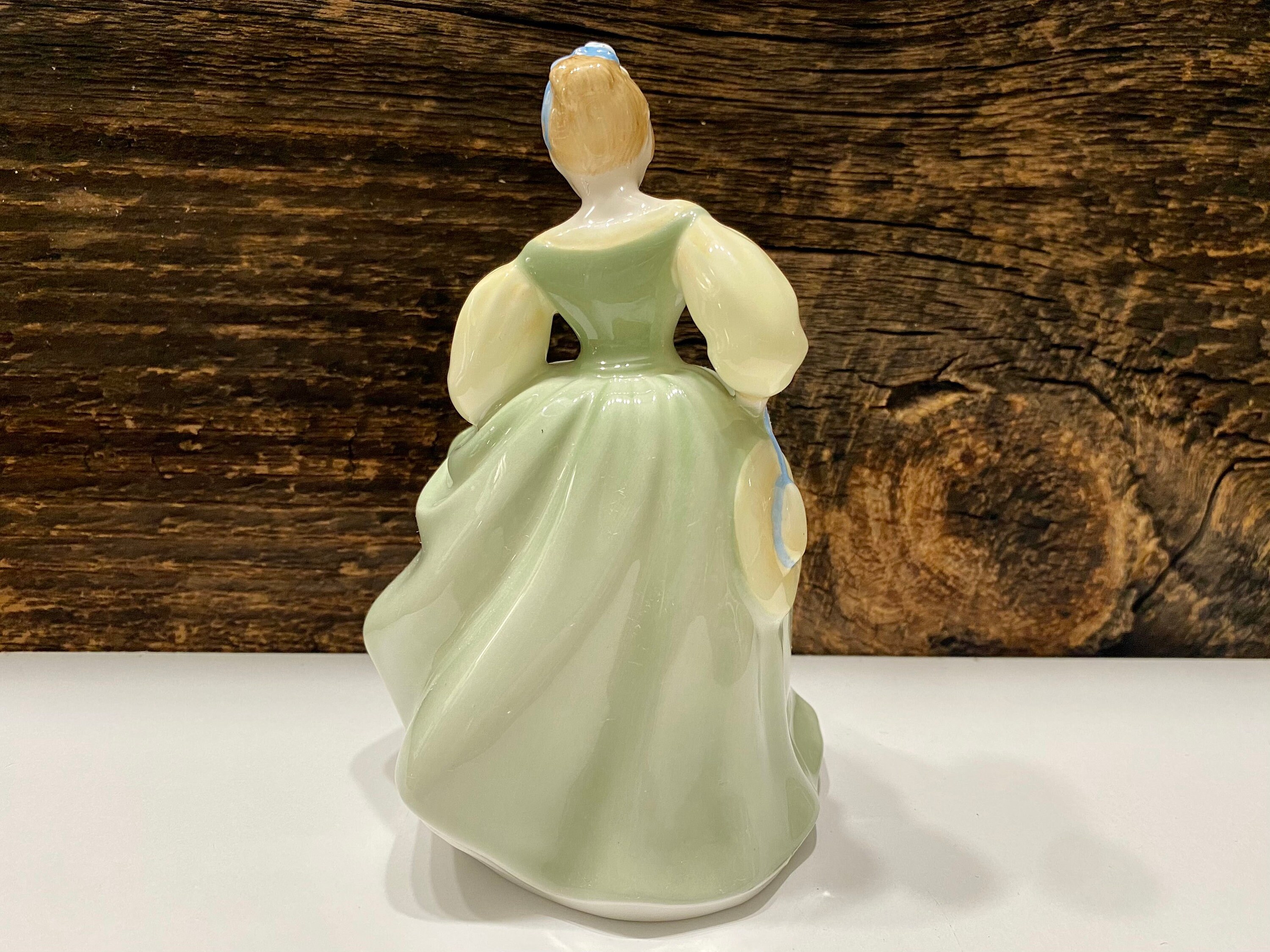 royal doulton figurines green dress Vintage Figurine: Fair Maiden, (H.N. 2211, 1966) SU26 - Semi Annual Sale