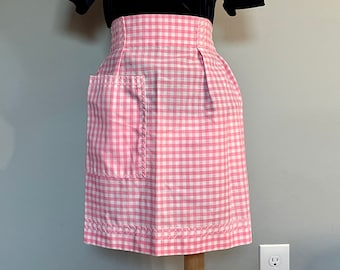 Vintage Pink Checkered Apron: White X-Stitch Detail, Kitchen Accessory