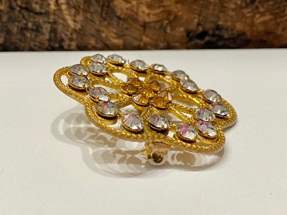 Vintage Gold Floral Brooch, Gold and Clear Rhines… - image 5
