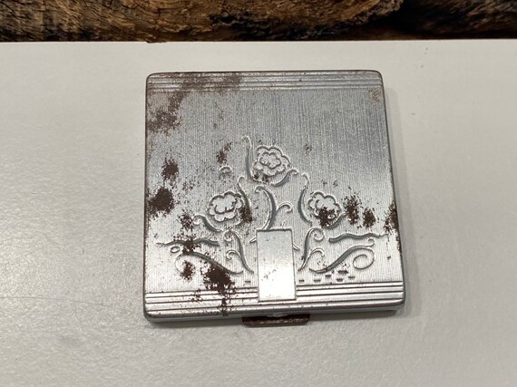 Vintage Bourjois Compact, Silver Tone Metal Compact, Evening