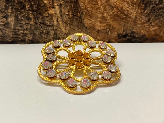 Vintage Gold Floral Brooch, Gold and Clear Rhines… - image 2