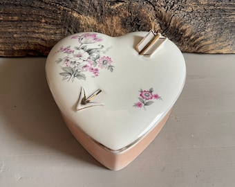 Vintage Kaolena Heart Trinket Box: Floral Cupid's Arrow Design
