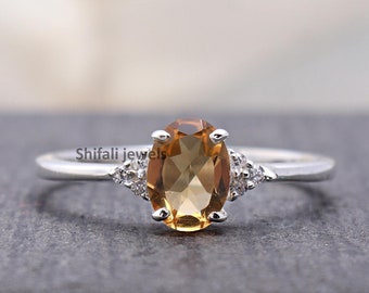 Natural Citrine Ring /Dainty Citrine Ring/ Minimalist Ring/ Yellow Citrine Ring /Statement Ring/ Citrine Jewelry/ gift for her/ Citrine Ring